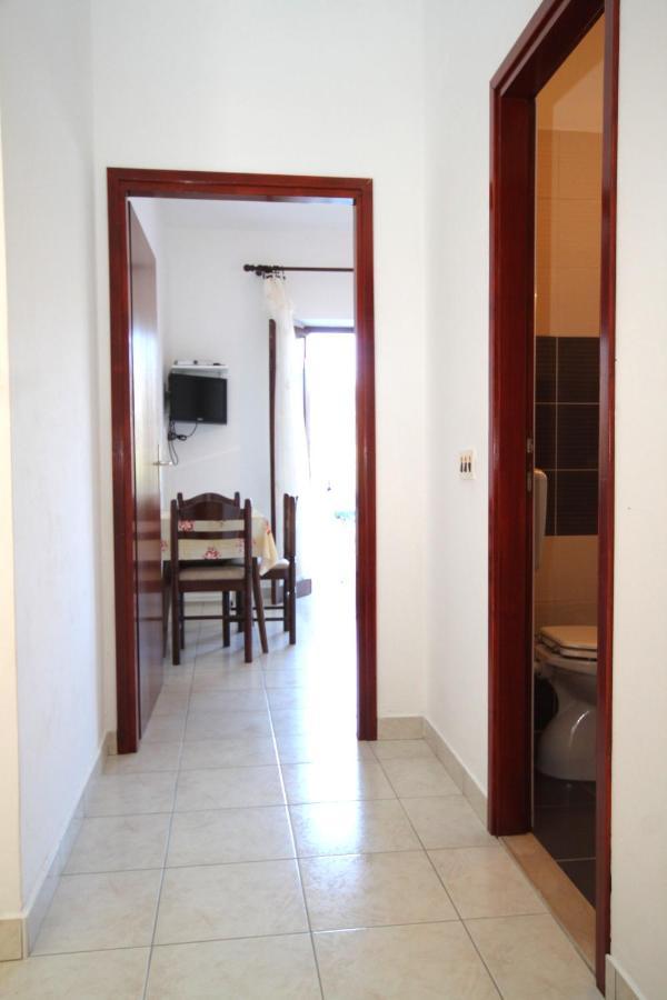 Apartments By The Sea Tri Zala, Korcula - 9237 Zrnovo المظهر الخارجي الصورة