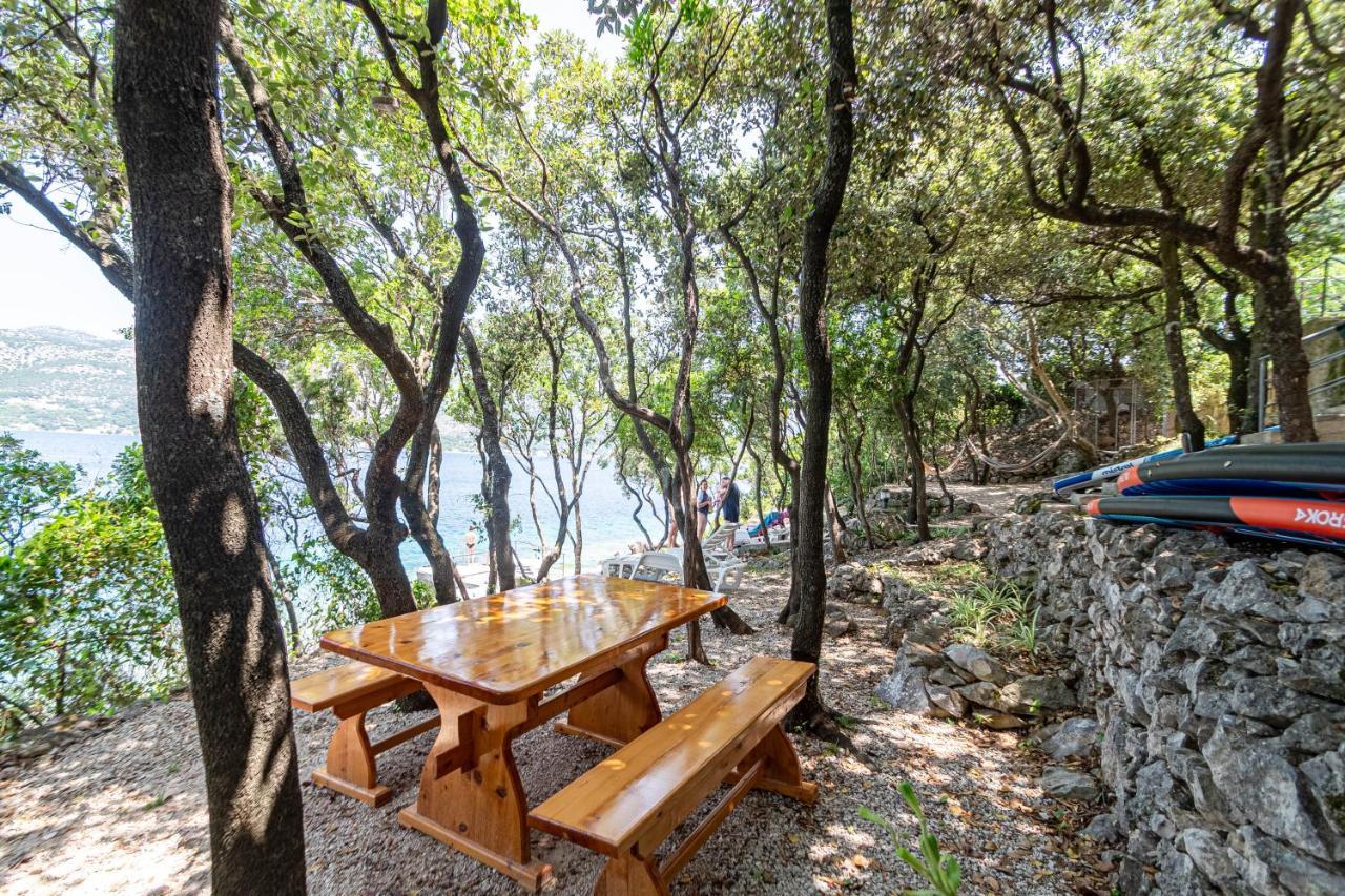 Apartments By The Sea Tri Zala, Korcula - 9237 Zrnovo المظهر الخارجي الصورة
