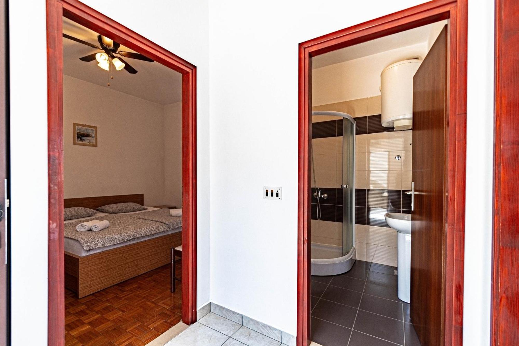 Apartments By The Sea Tri Zala, Korcula - 9237 Zrnovo المظهر الخارجي الصورة