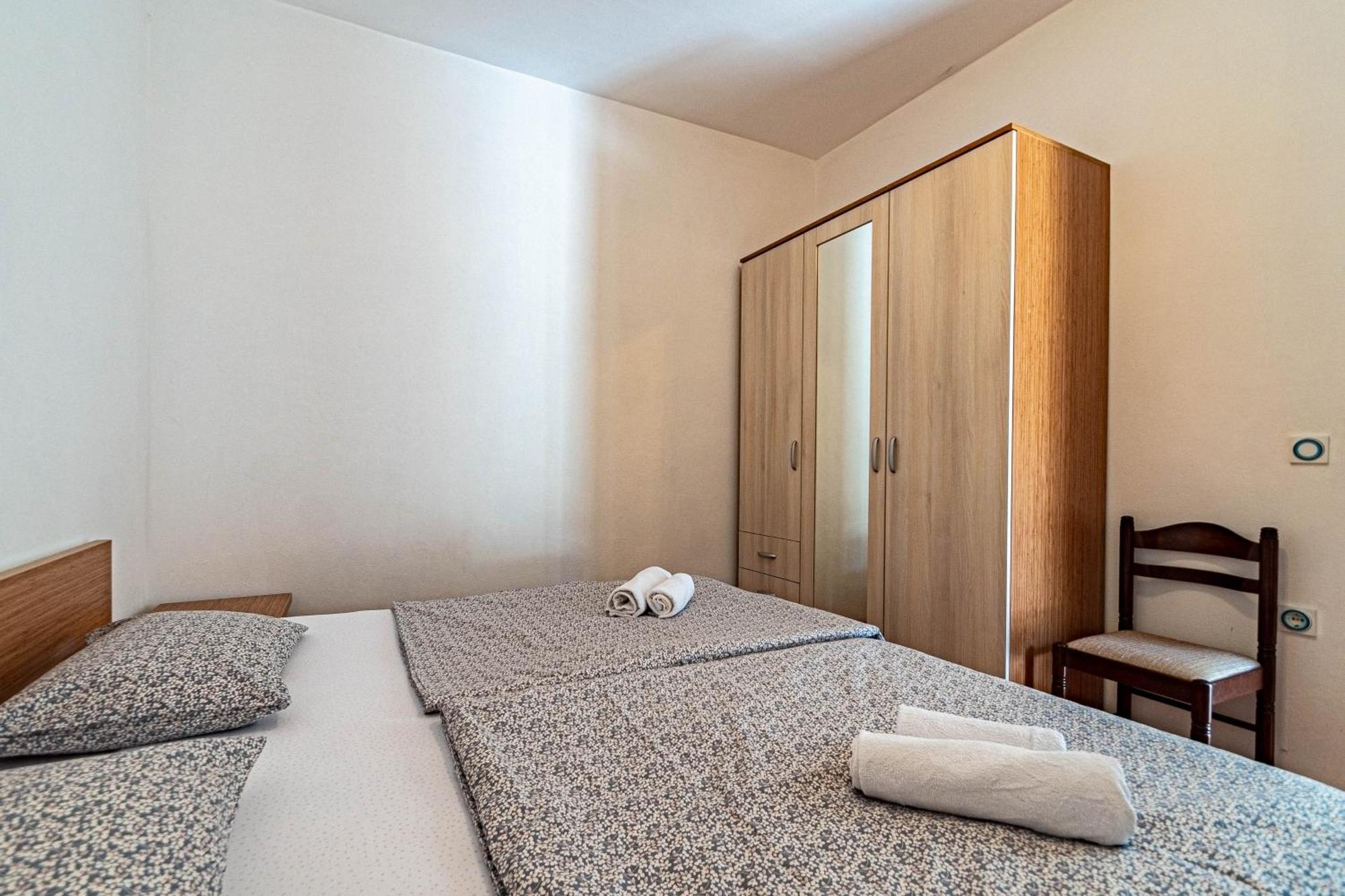 Apartments By The Sea Tri Zala, Korcula - 9237 Zrnovo الغرفة الصورة