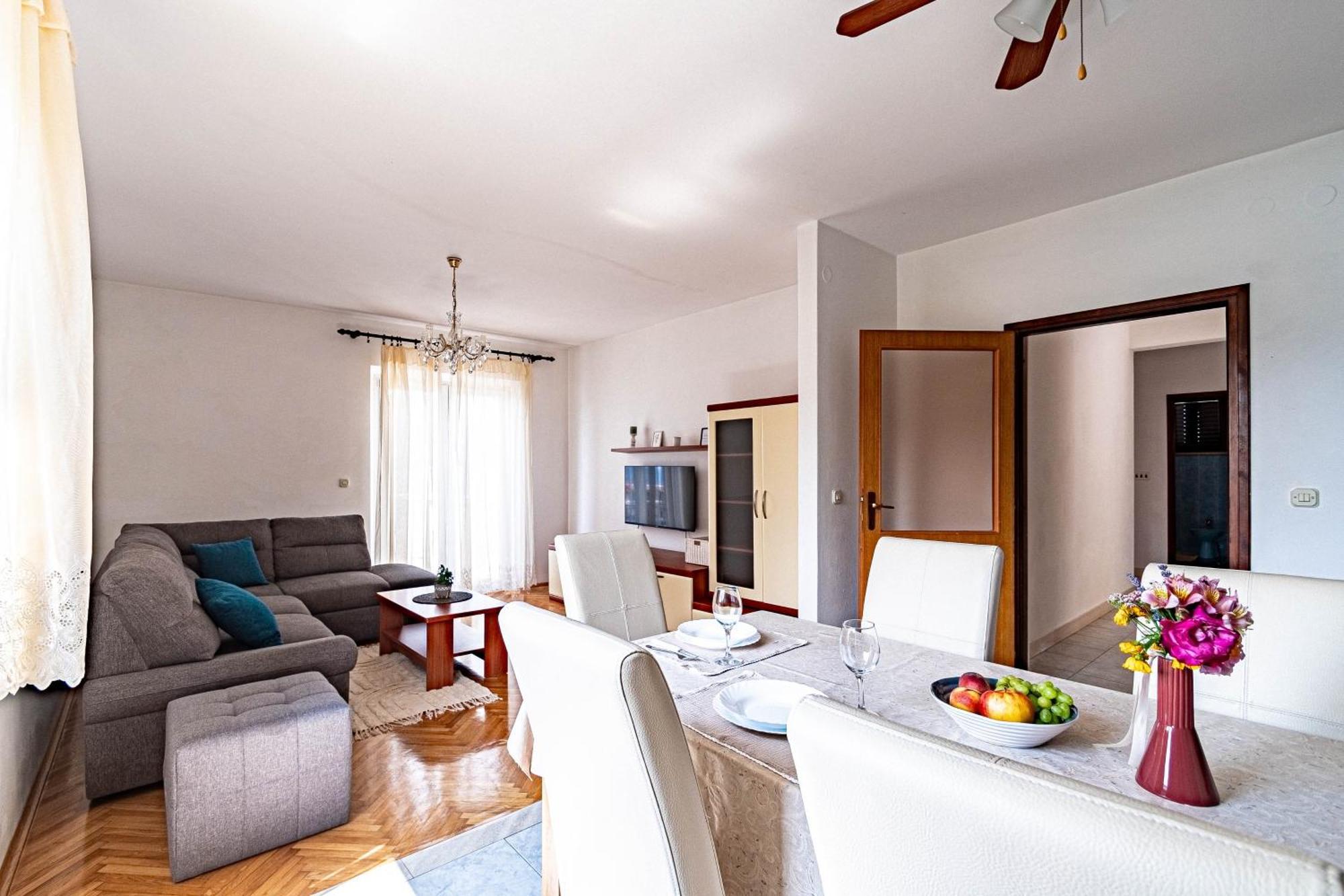 Apartments By The Sea Tri Zala, Korcula - 9237 Zrnovo الغرفة الصورة