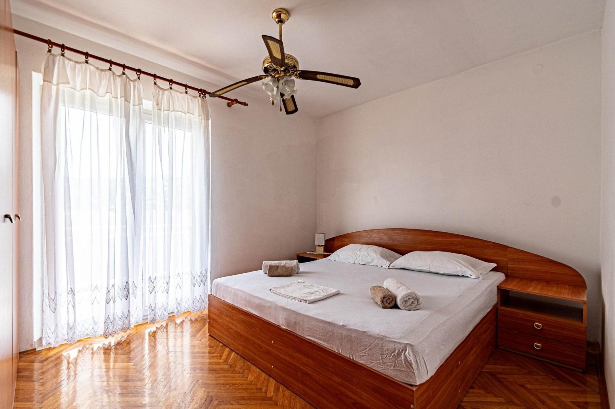 Apartments By The Sea Tri Zala, Korcula - 9237 Zrnovo الغرفة الصورة